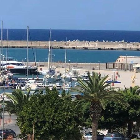 Kate Apartment, Across The Marina Rethymno  Bagian luar foto